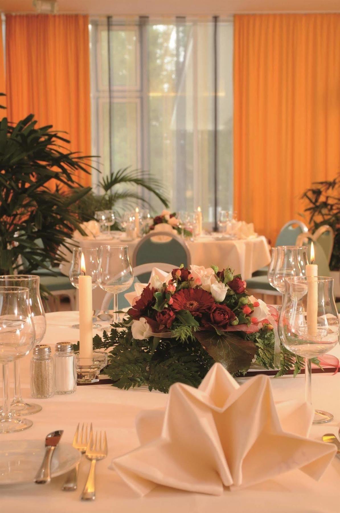 Parkhotel Weingarten 바인가르텐 레스토랑 사진